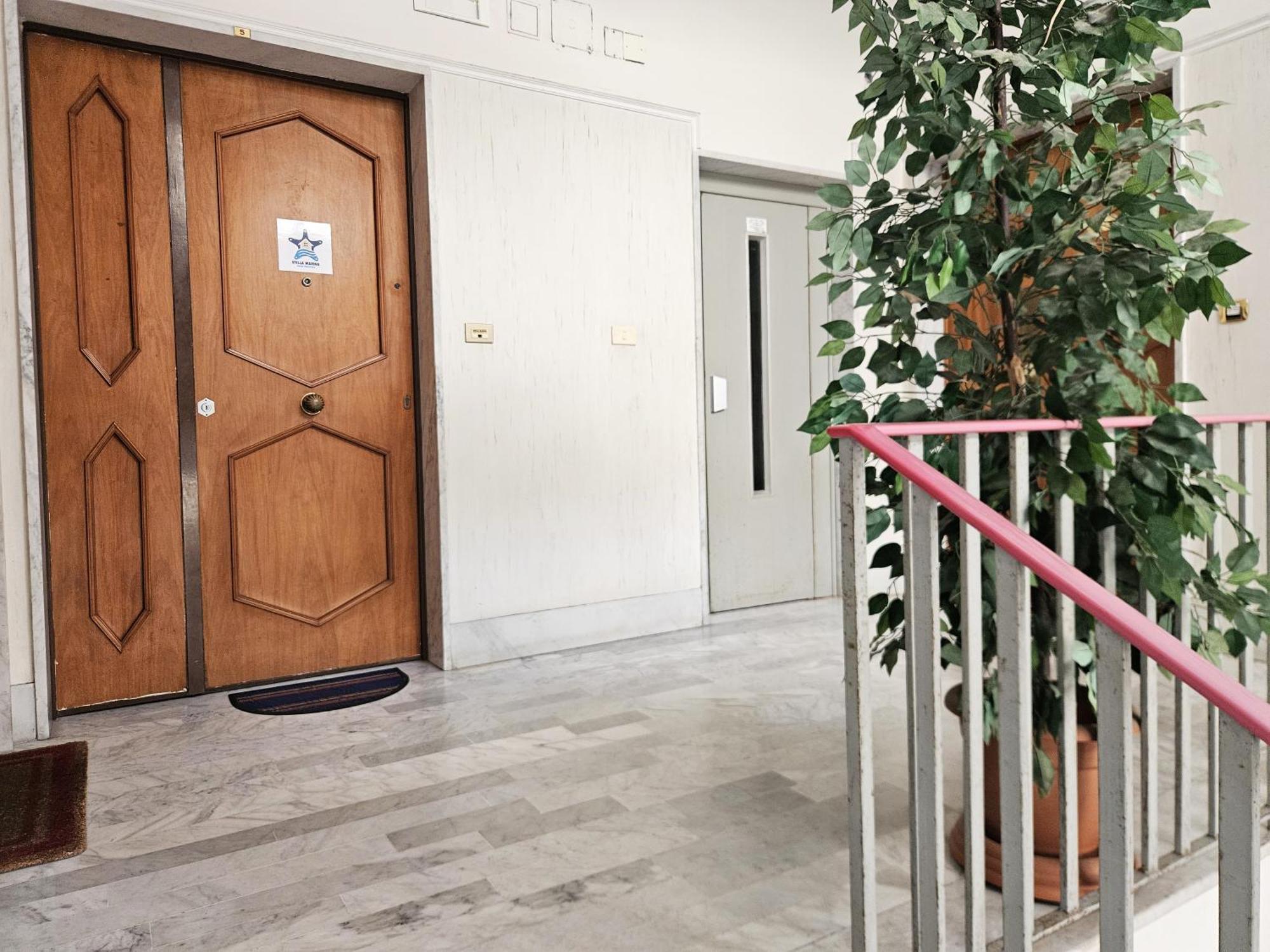 Stella Marina Apartman Salerno Kültér fotó